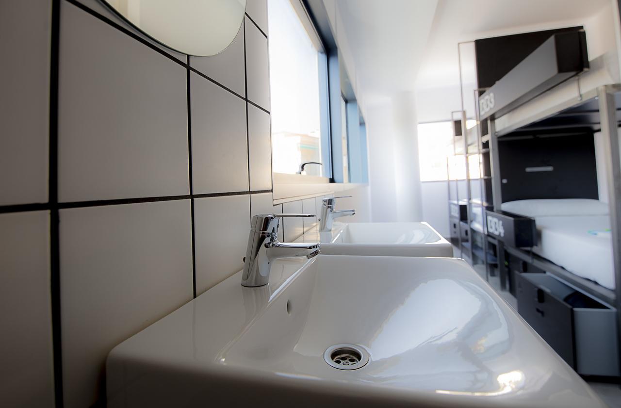 Águilas Bea Beach Hostel מראה חיצוני תמונה