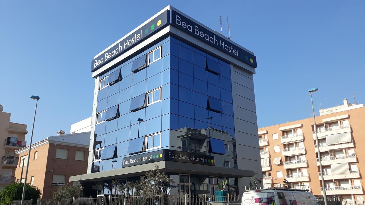 Águilas Bea Beach Hostel מראה חיצוני תמונה