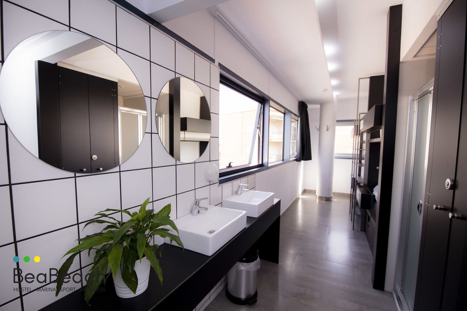 Águilas Bea Beach Hostel מראה חיצוני תמונה