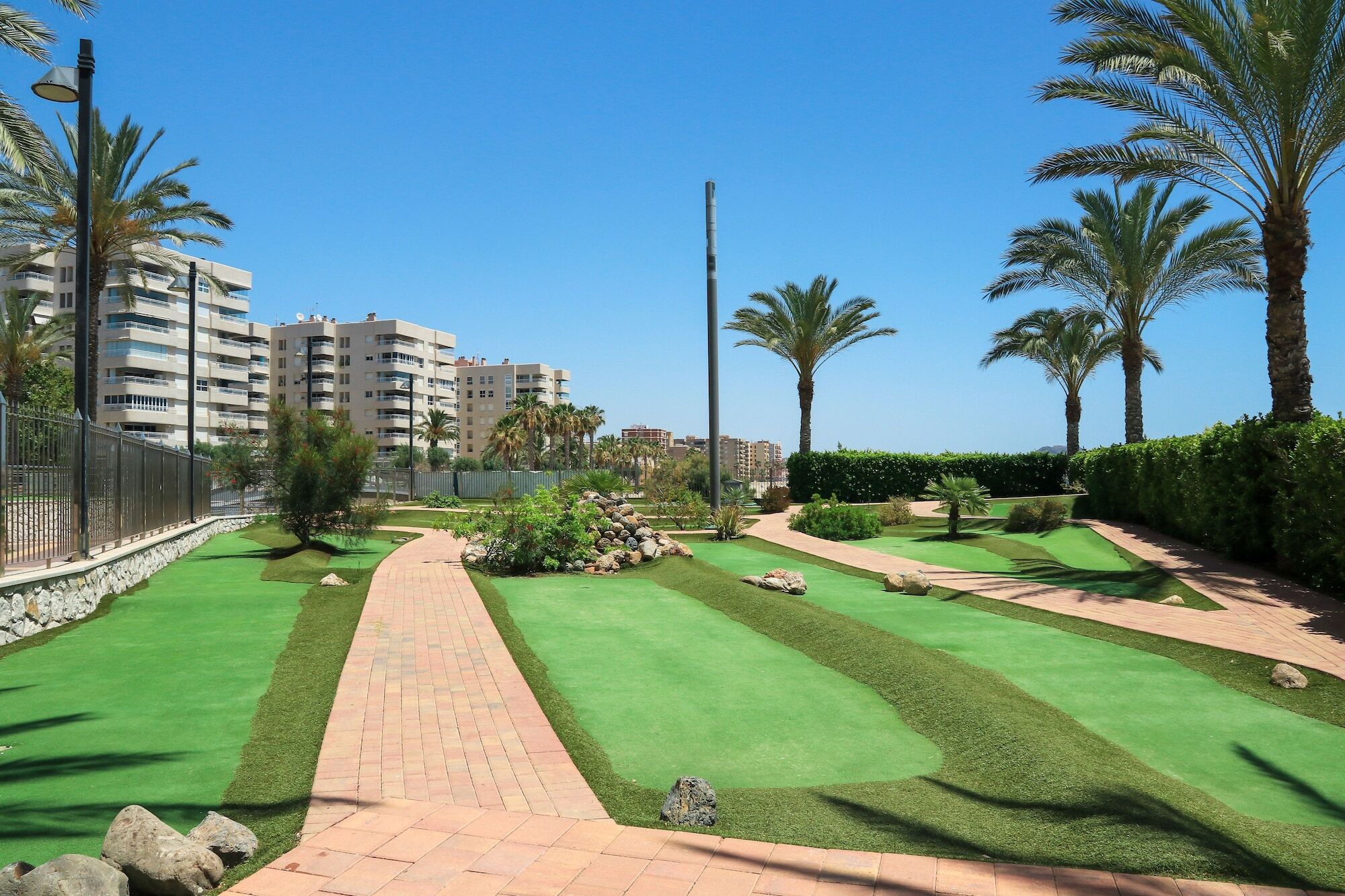 Águilas Bea Beach Hostel מראה חיצוני תמונה